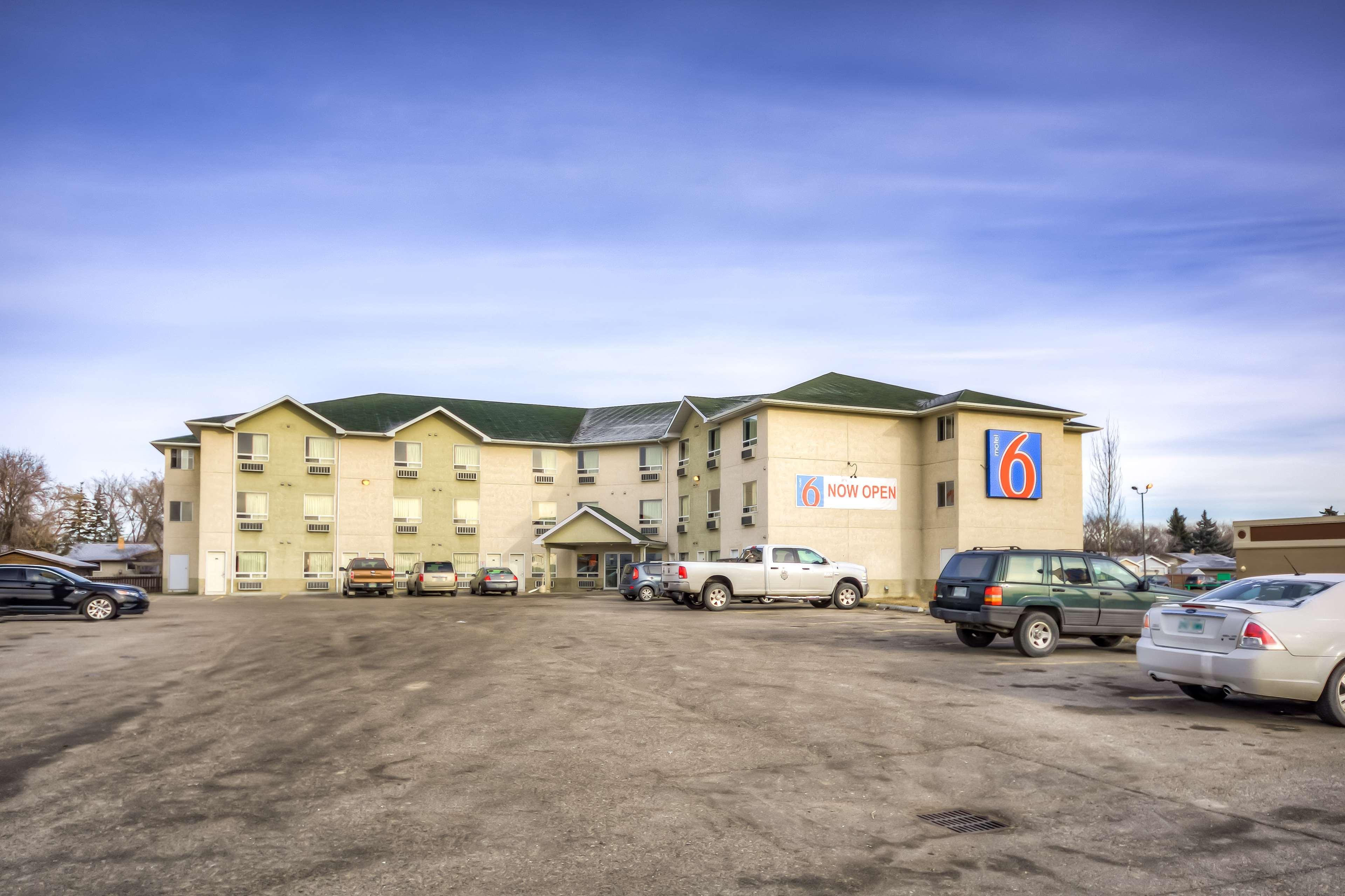 Motel 6-Regina, Sk エクステリア 写真